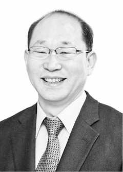 [이재윤 칼럼] 네 香을 던져라