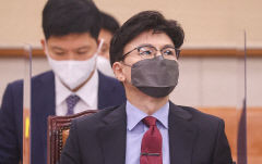 최강욱 
