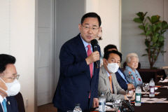 주호영 비대위원장, 당 상임고문단 상견례서 조속한 지도부 정상화 밝혀