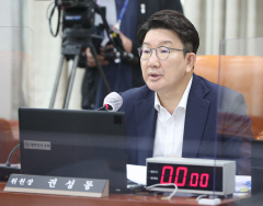 국회 운영위원회 경찰국 신설 두고 공방…민주당, 권성동 맹공 나서기도