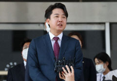 이준석, 與 비대위 유지 시 '추가 가처분' 검토할 듯
