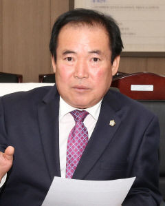 [경북 시·군의회 의장에게 듣는다] 권태준 청송군의회 의장 
