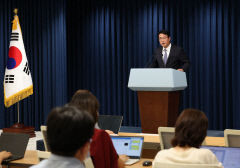 윤대통령 유엔총회 계기로 한미·한일정상회담…미국서 동포만남·투자유치행사도
