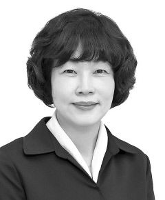 [여의도 메일] 새 정부 첫 국정감사, 정쟁 아닌 정책국감 돼야