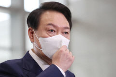 尹·대통령실 비속어 논란에 