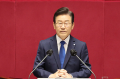 민주당 이재명, 교섭단체 대표연설 데뷔전…'기본·민생' 강조