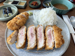 [대구 맛집] 대구 중구 '몬도카츠'…이색 반찬이 풍미 돋워 돈가스 한 접시 '뚝딱'