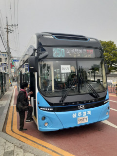 [포토뉴스] 상주시에도 전기 시내버스가 달린다