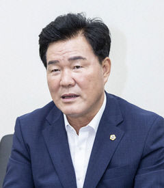 [경북도의회 상임위원장 인터뷰] 윤승오 교육위원장 
