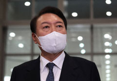 尹대통령, 文 감사원 서면조사 반발에 