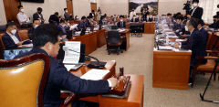 '초과 생산 쌀  정부가 의무 매입' 야당 양곡관리법 개정안 단독 처리