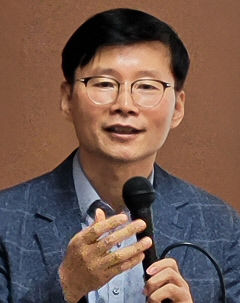 김요한 지역과 인재 대표, '청년의 내일을 여는…' 북콘서트