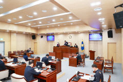 청송군의회, 제261회 임시회 폐회…의정활동비 지급 일부개정조례안 등 처리