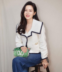현빈 ♥손예진 근황, 고즈넉한 한옥서 태교?