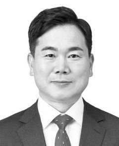 [여의도 메일] K-콘텐츠, 재주는 곰이 넘고 돈은 왕서방이