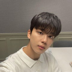 B.A.P 출신 배우 유영재, 8일 입대