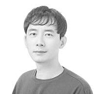 [우리말과 한국문학] 손으로 책 읽기