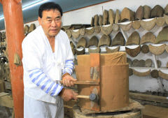 정문길 경북도 무형문화재 43호 경주 와장 작품 전시회