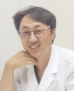 [건강칼럼] 눈꺼풀 성형술 알고 합시다