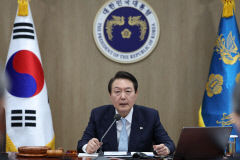 尹대통령, 화물연대에 사상 첫 업무개시명령…