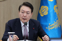 尹 '文 케어 폐지하겠다' 발언에 민주당 