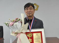 이영기 영천시의원 국제자원봉사대상 수상