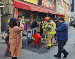 대구 대평리시장에 초기 화재 잡는 '지하식 비상소화장치' 설치