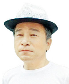 [정만진의 문학 향기] 청운사 낡은 기와집