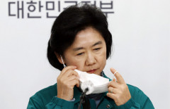 국민 5명 중 3명, 실내 마스크 의무 해제 반대…65.5% 