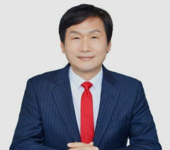 조현일 경산시장, 목욕탕서 의식잃은 남성 응급처치로 구해