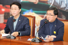 민주당 