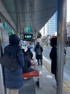 역대급 동장군에 대구경북 체감온도 영하 20℃ 전후…출근길 시민들 '중무장'