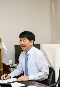 구윤철 전 국무조정실장, 6일 경북문화재단 대표이사 취임