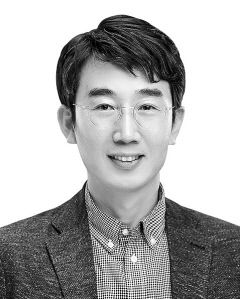[아침을 열며] '힘'만으로는 '변화'를 이끌 수 없다
