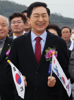 국민의힘 당권 전쟁 '1차 투표냐, 결선투표냐' 촉각