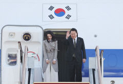 尹대통령 일본으로 출국…동포 오찬 후 기시다 총리와 정상회담