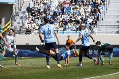 대구FC, 만원 관중 응원 업고 '천적' 전북 상대로 첫승 신고