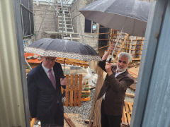 [포토뉴스] 콜린 크룩스 주한 영국대사, 대구 대현동 이슬람사원 건축 현장 방문