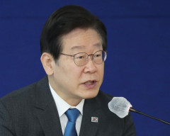 이재명 대표, 인적쇄신 시동에 '사퇴론' 수면 아래로