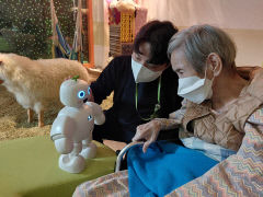 [의료계 소식] 대구보훈요양원 AI 반려로봇 '파이보' 도입