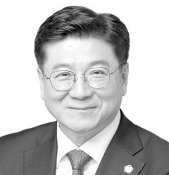 [아침을 열며] 법조윤리교육이 강조되어야 하는 이유