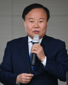 5·18, 4·3 '실언' 김재원, 광주·제주 찾고 사과