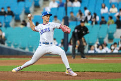 삼성 라이온즈, 연장 10회 홈런 2방 얻어 맞아 키움에 0-4 패배… 5연승 마감