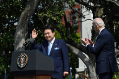 尹 이번주 G7 계기 '외교 슈퍼위크'…日선 한미일, 국내에선 캐나다·독일·EU 등