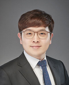 [문화산책] 팔이 들이굽지 내굽나