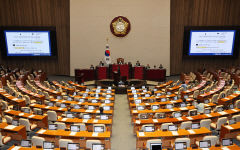 정부와 야당, 국회 대정부질문서 후쿠시마 오염수 문제 등으로 충돌