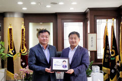 권태형 안동농협조합장, 농협생명 BEST CEO상 수상