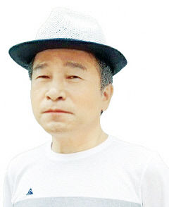 [정만진의 문학 향기] 사과와 배