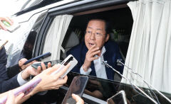 홍준표 시장, 폭우 골프 논란에 