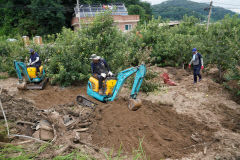 농업기계 전문가들 집중호우 피해 농경지 복구 지원
